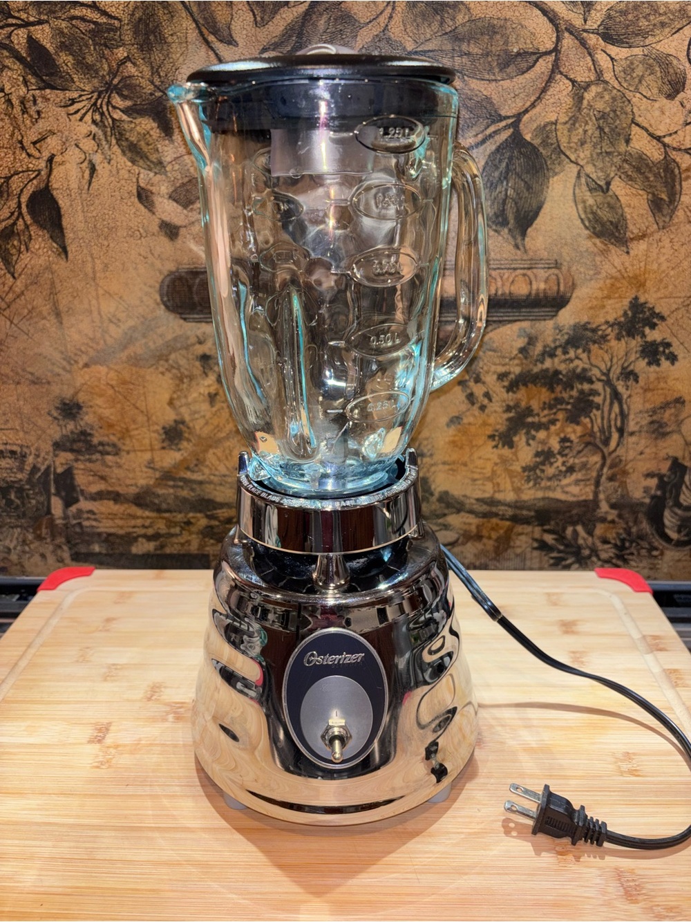 Vintage Osterizer 5 cup blender works great